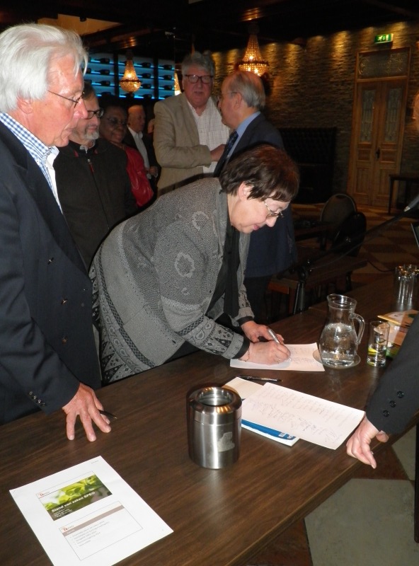 Nijkerk april 2014 058